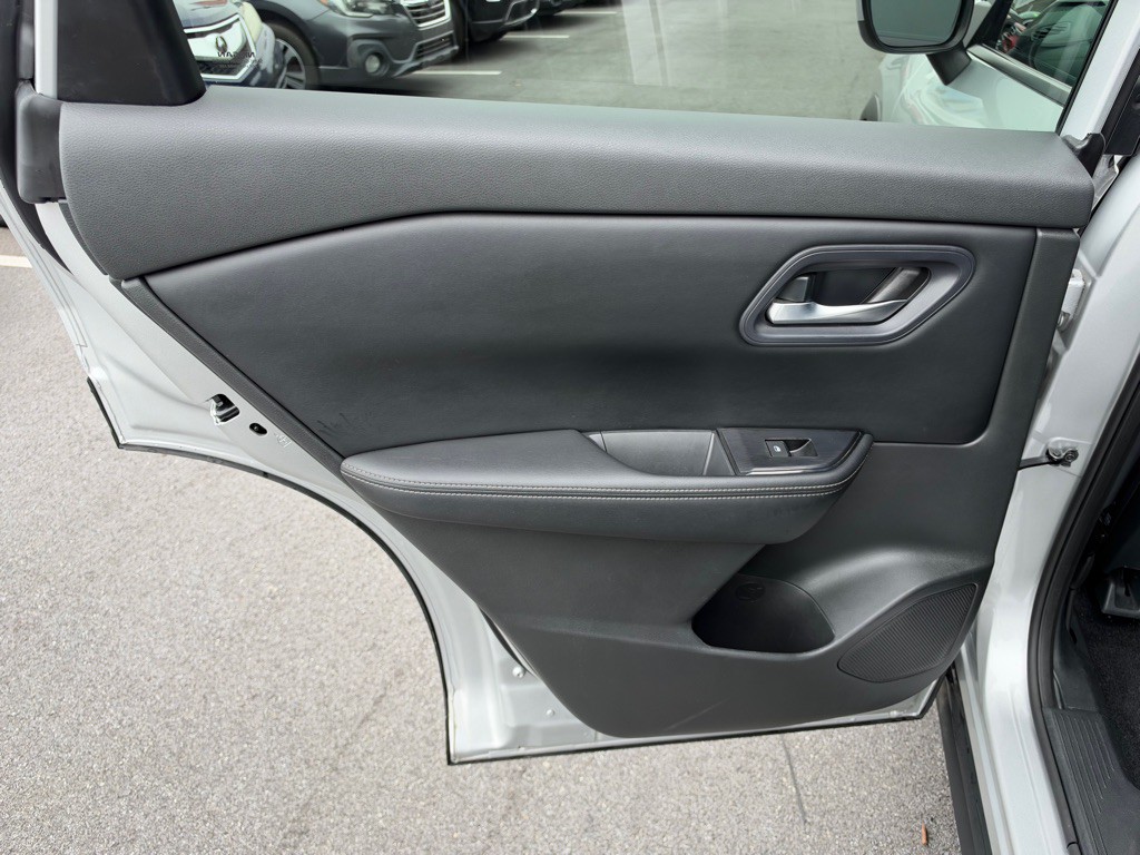2024 Nissan Rogue Image 19