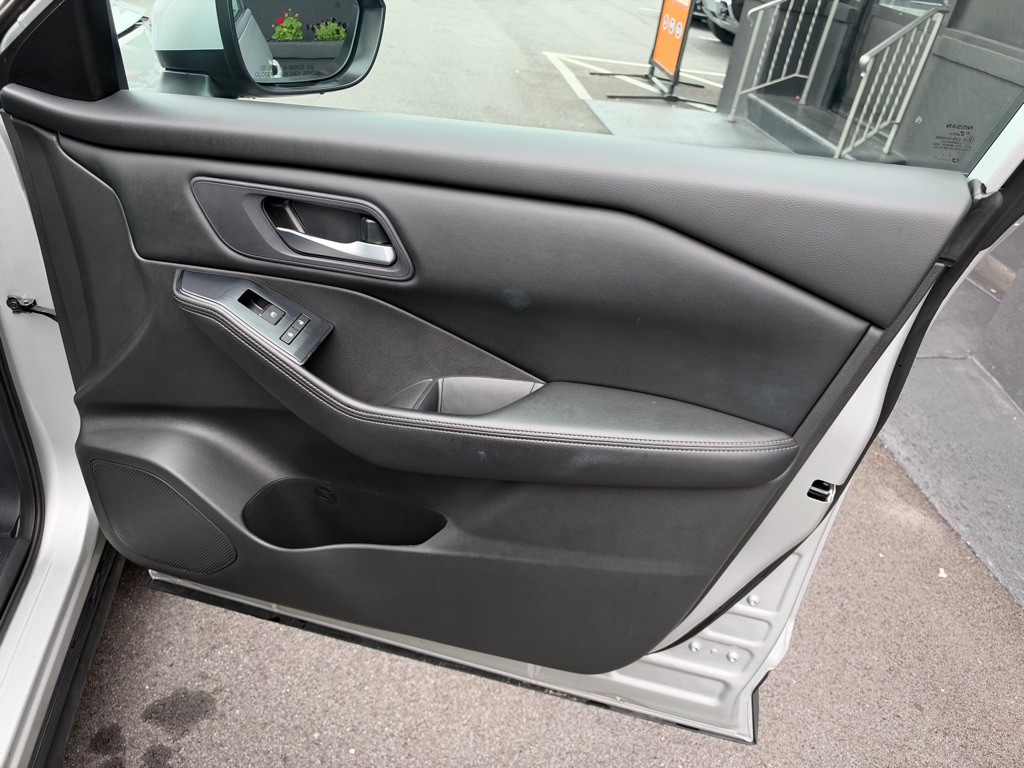 2024 Nissan Rogue Image 26