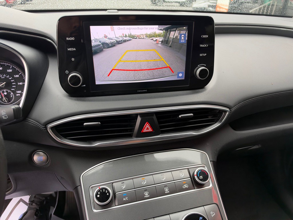 2021 Hyundai Santa Fe Image 17