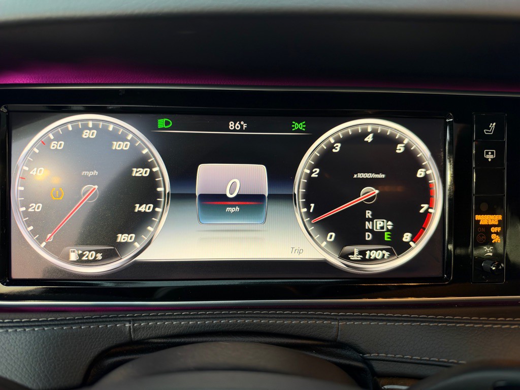 2015 Mercedes-Benz S-Class Image 14