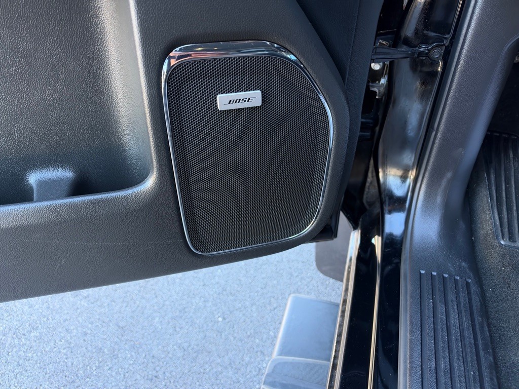 2016 GMC Sierra Image 12