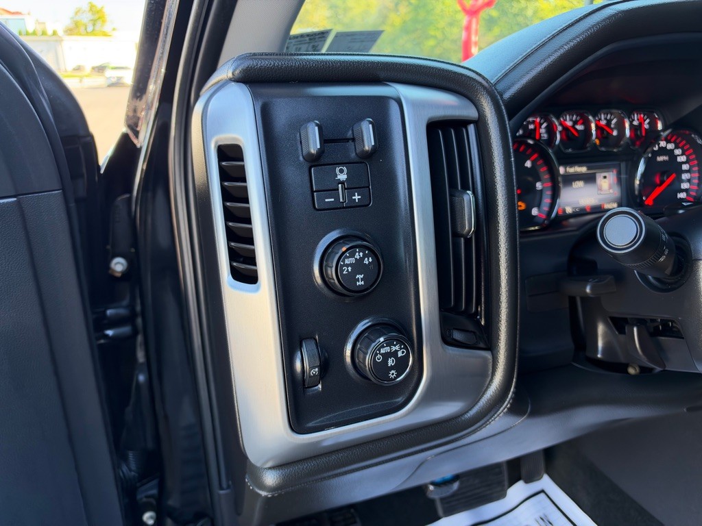 2016 GMC Sierra Image 14
