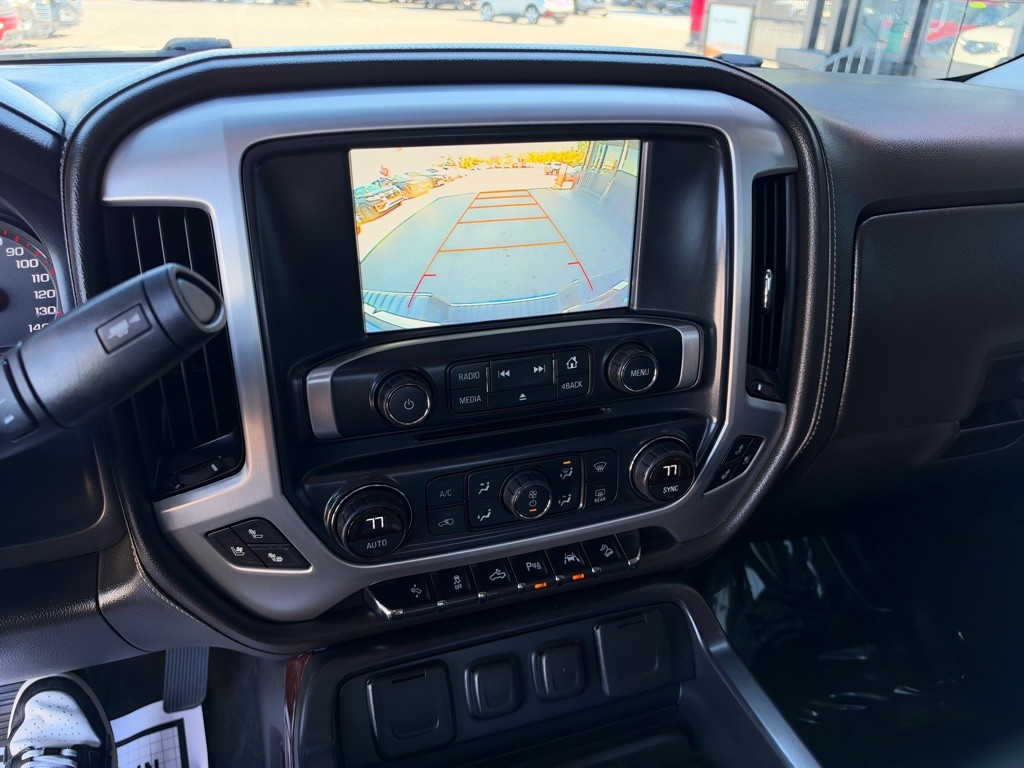 2016 GMC Sierra Image 17
