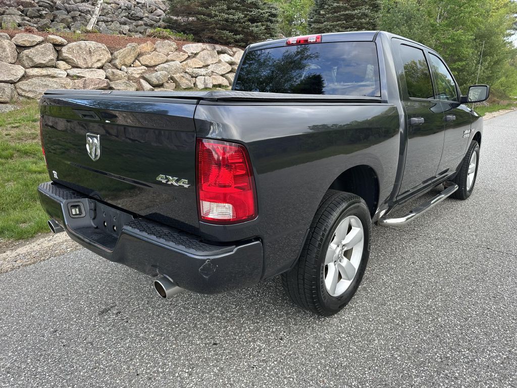2015 RAM 1500 Image 3