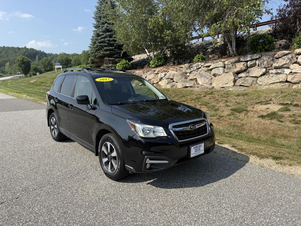 2017 Subaru Forester Image 1