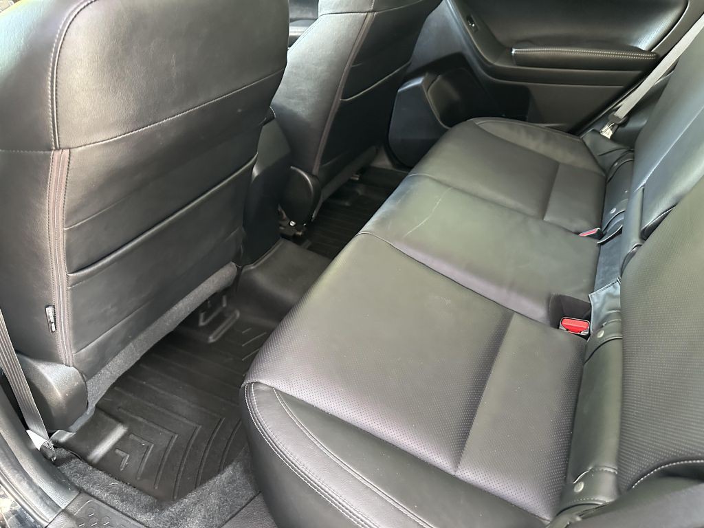 2017 Subaru Forester Image 8