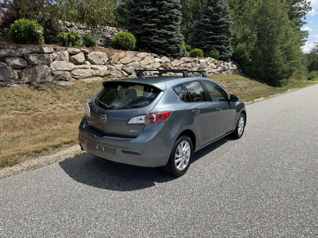 2013 Mazda Mazda3 Image 3