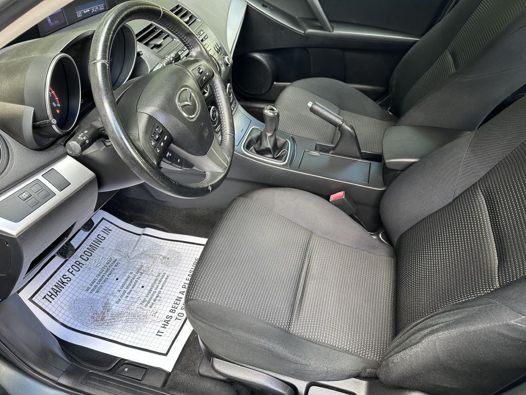2013 Mazda Mazda3 Image 7