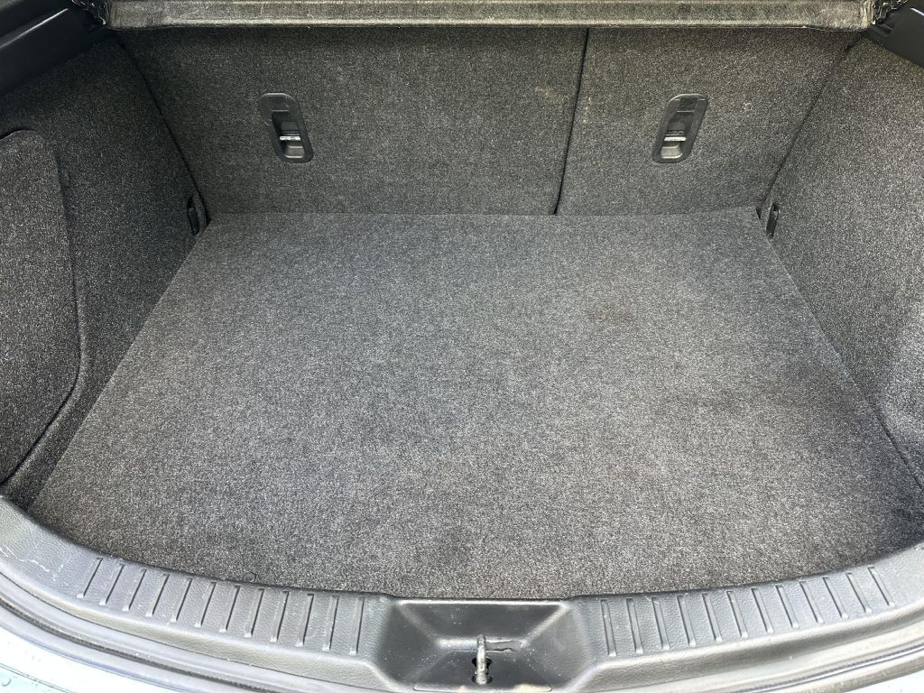 2013 Mazda Mazda3 Image 12