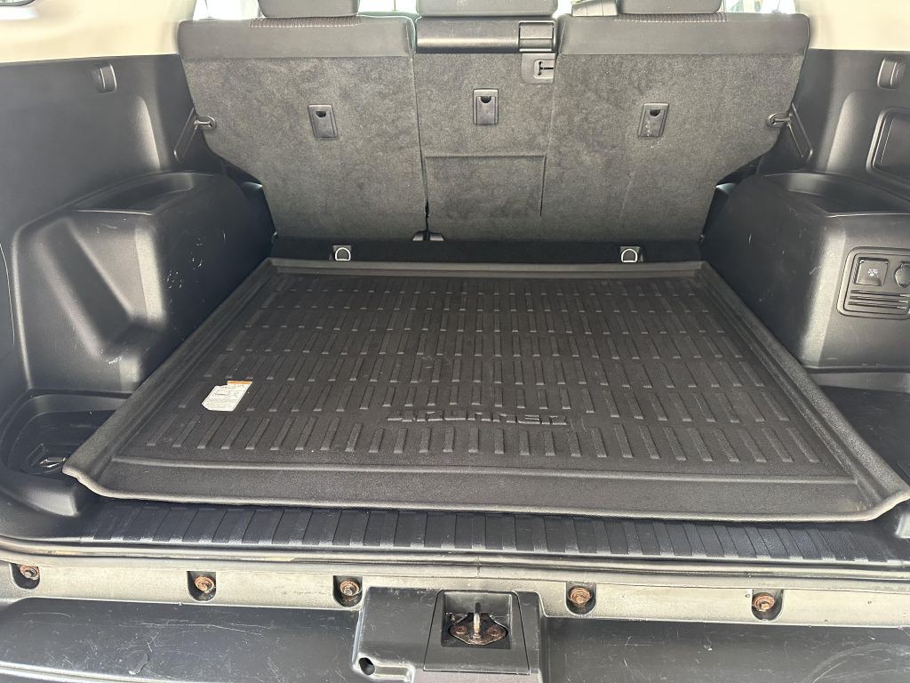 2017 Toyota 4Runner Image 12