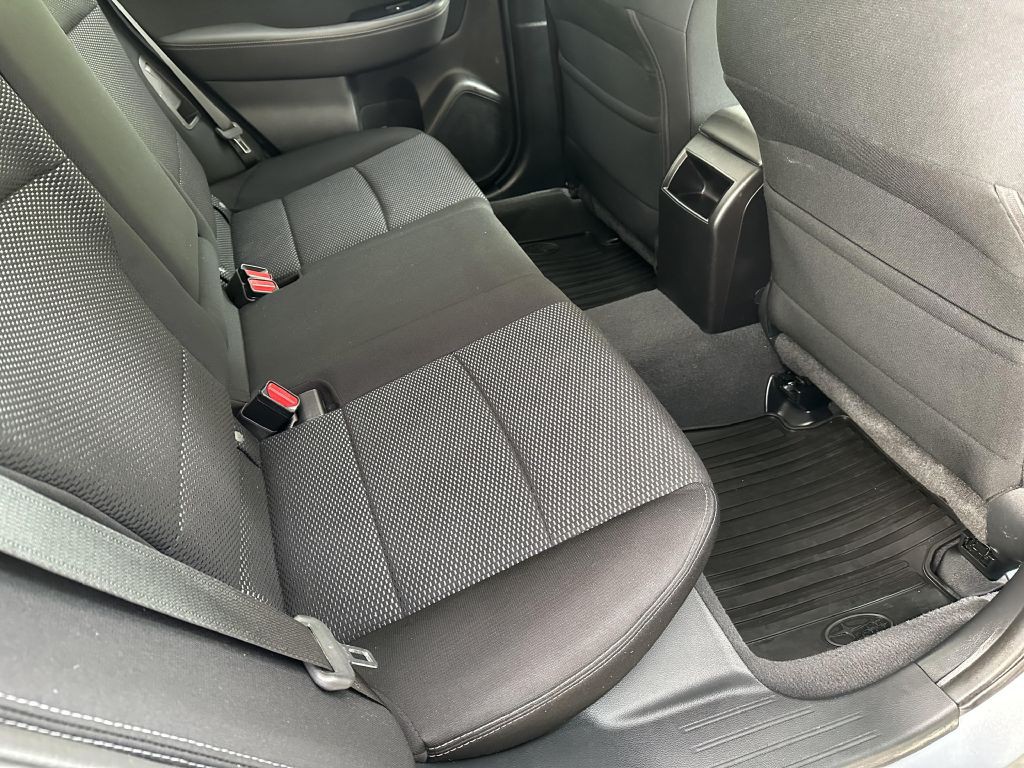 2015 Subaru Outback Image 10