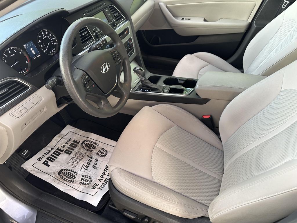 2015 Hyundai Sonata Image 7