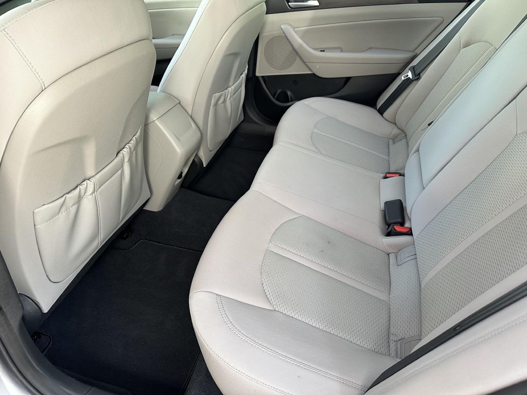 2015 Hyundai Sonata Image 8