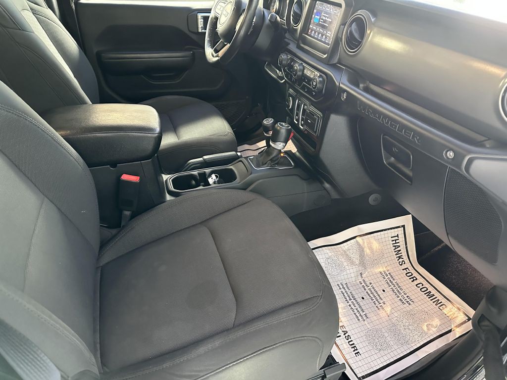 2019 Jeep Wrangler Image 9