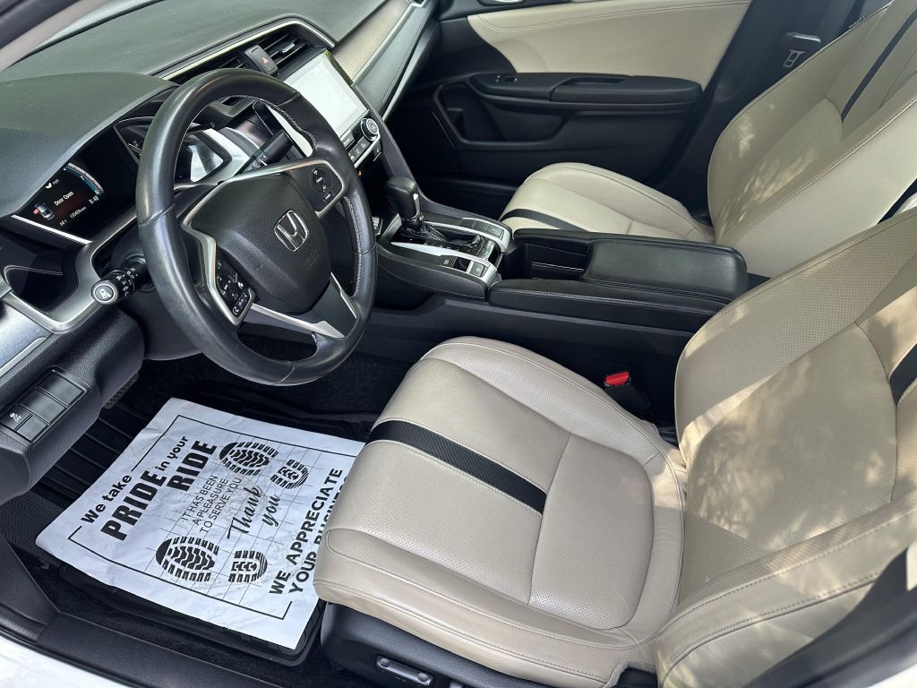 2017 Honda Civic Image 7
