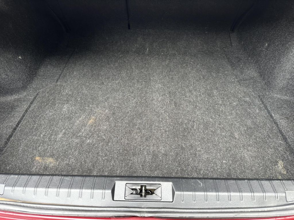 2017 Subaru Legacy Image 12