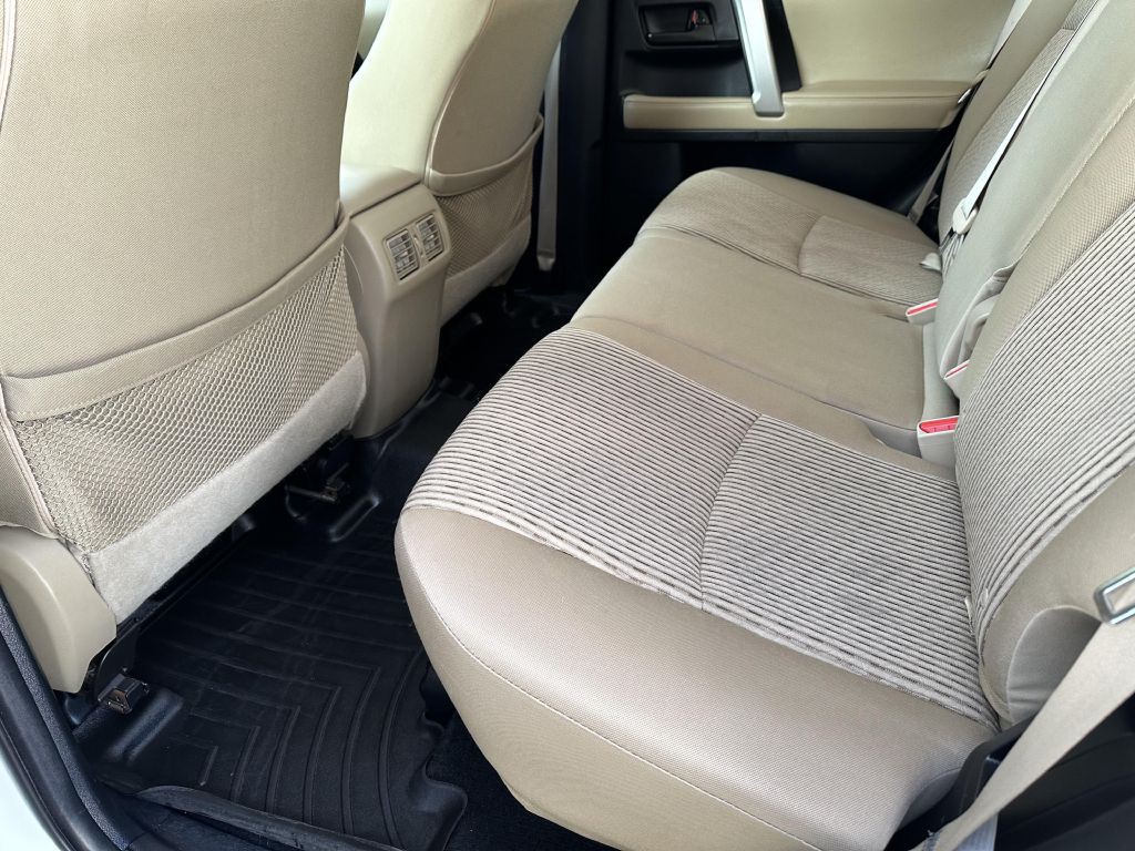 2011 Toyota 4Runner Image 8