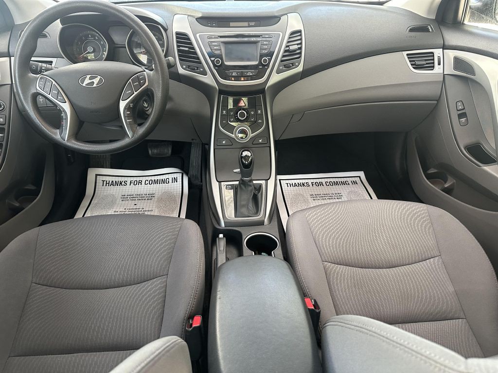 2014 Hyundai Elantra Image 11