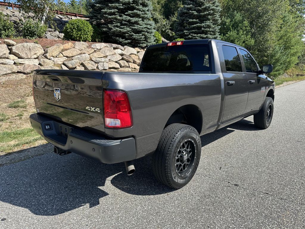 2018 RAM 2500 Image 3
