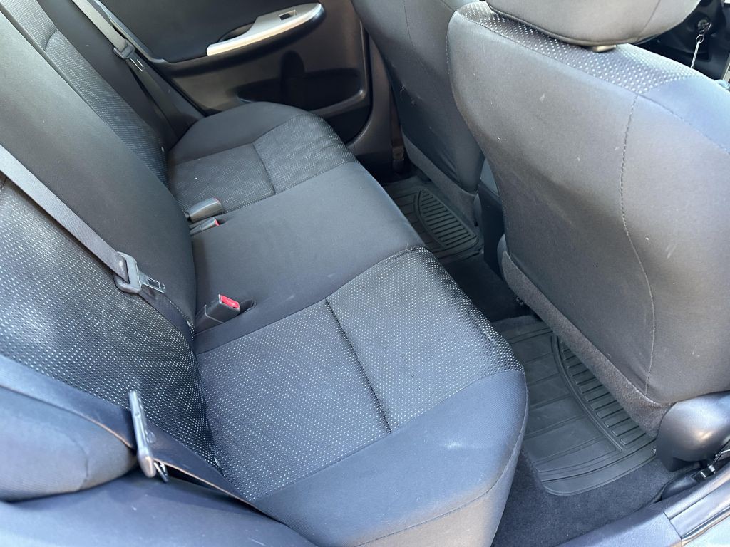 2010 Toyota Corolla Image 10