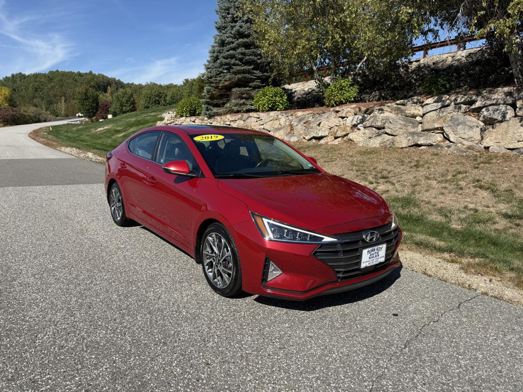 2019 Hyundai Elantra Image 1