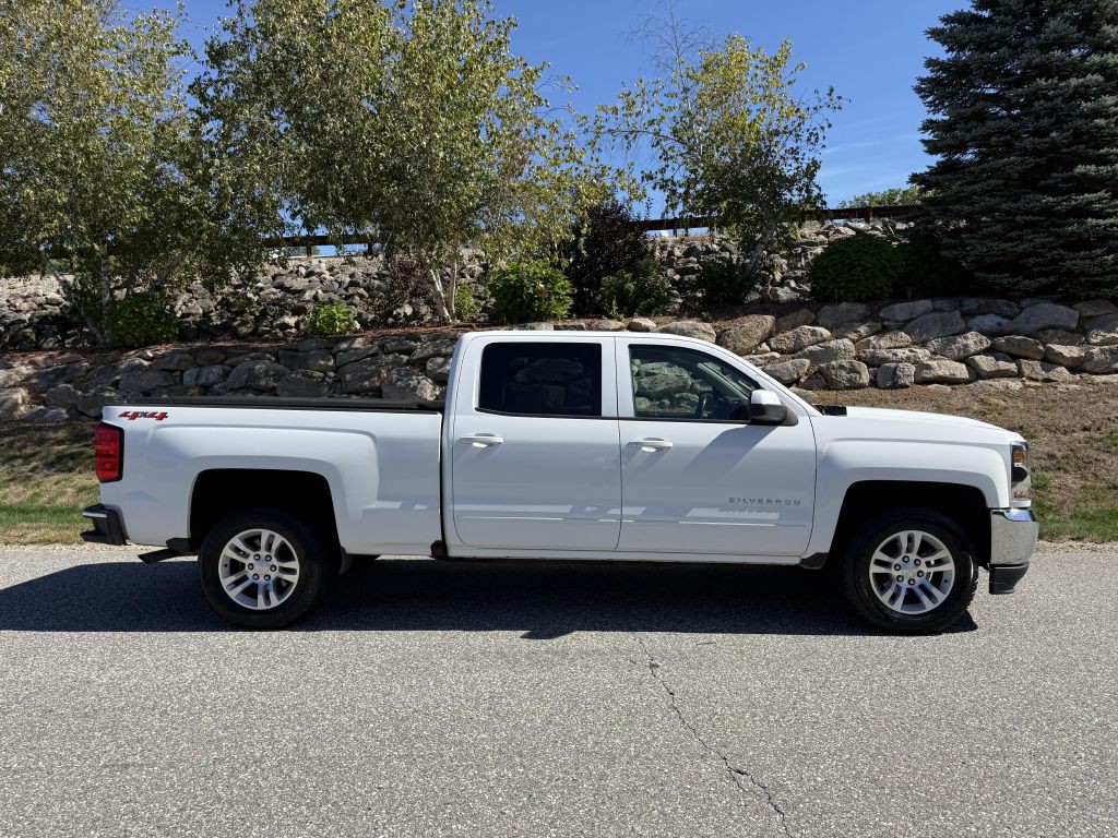 2018 Chevrolet Silverado 1500 Image 2