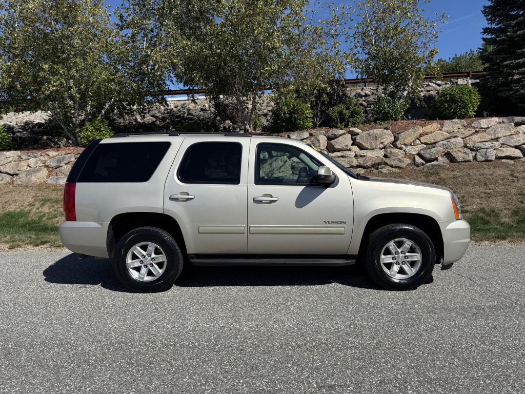 2013 GMC Yukon Image 2
