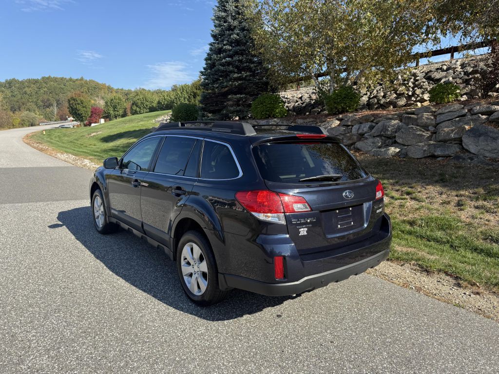 2012 Subaru Outback Image 6