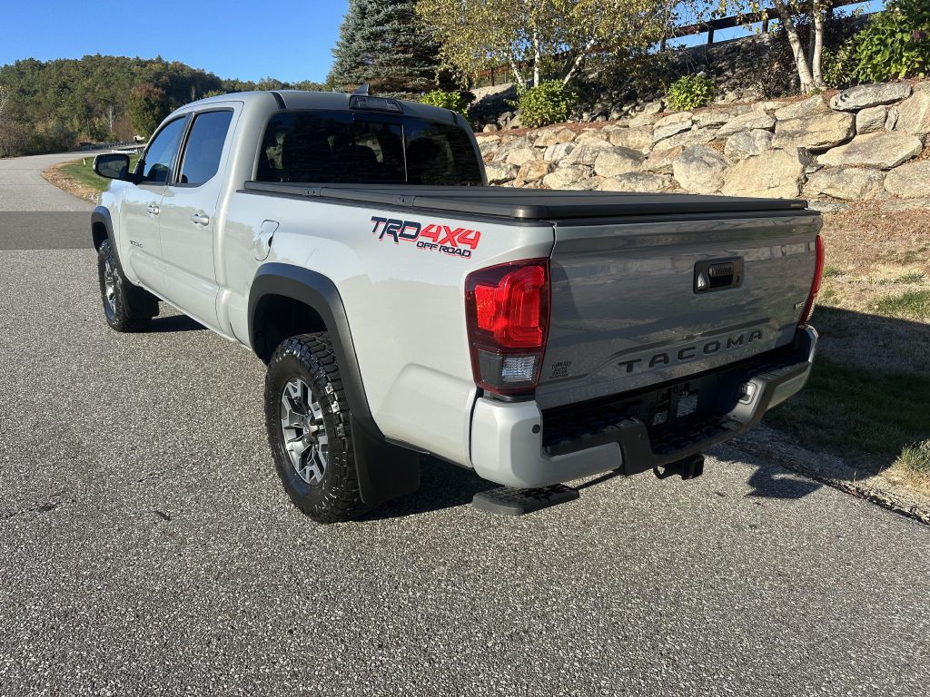 2019 Toyota Tacoma Image 6