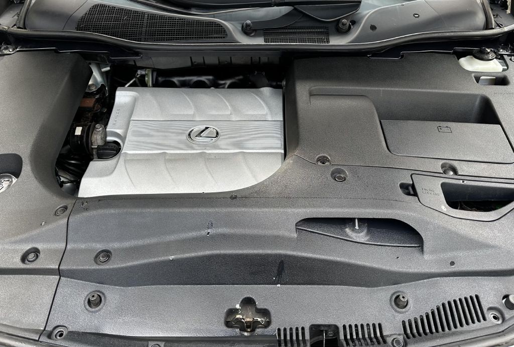 2011 Lexus RX Image 13