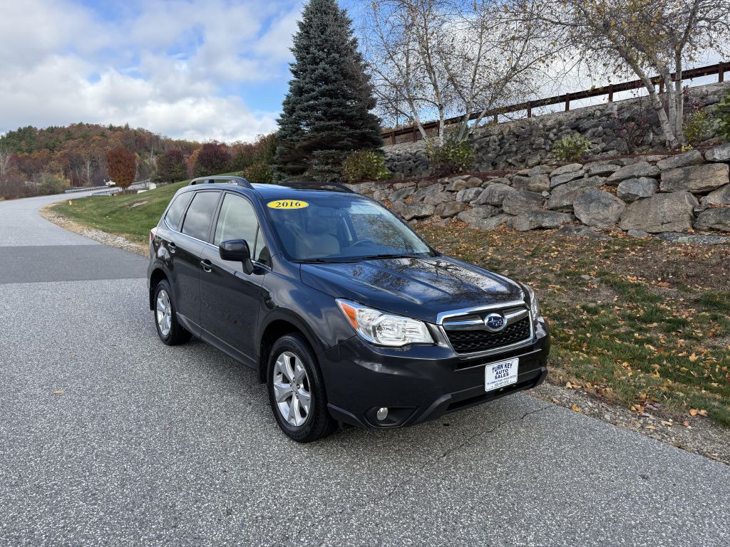 2016 Subaru Forester Image 1
