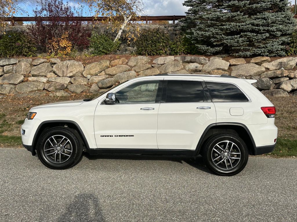 2017 Jeep Grand Cherokee Image 5