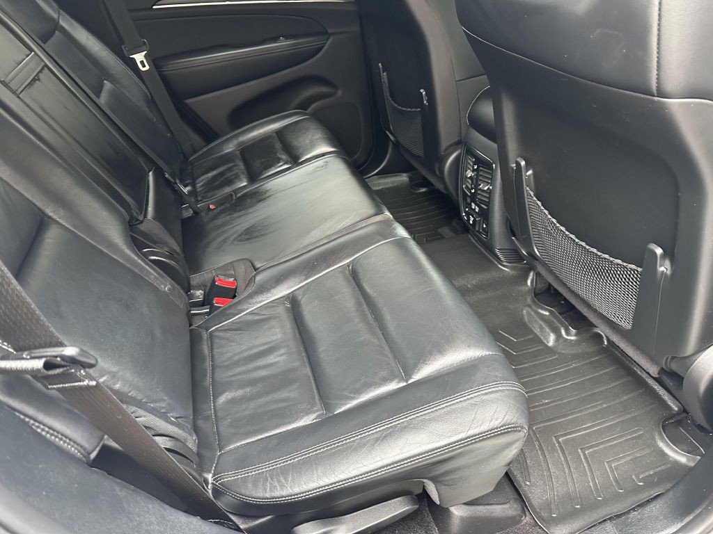 2017 Jeep Grand Cherokee Image 10