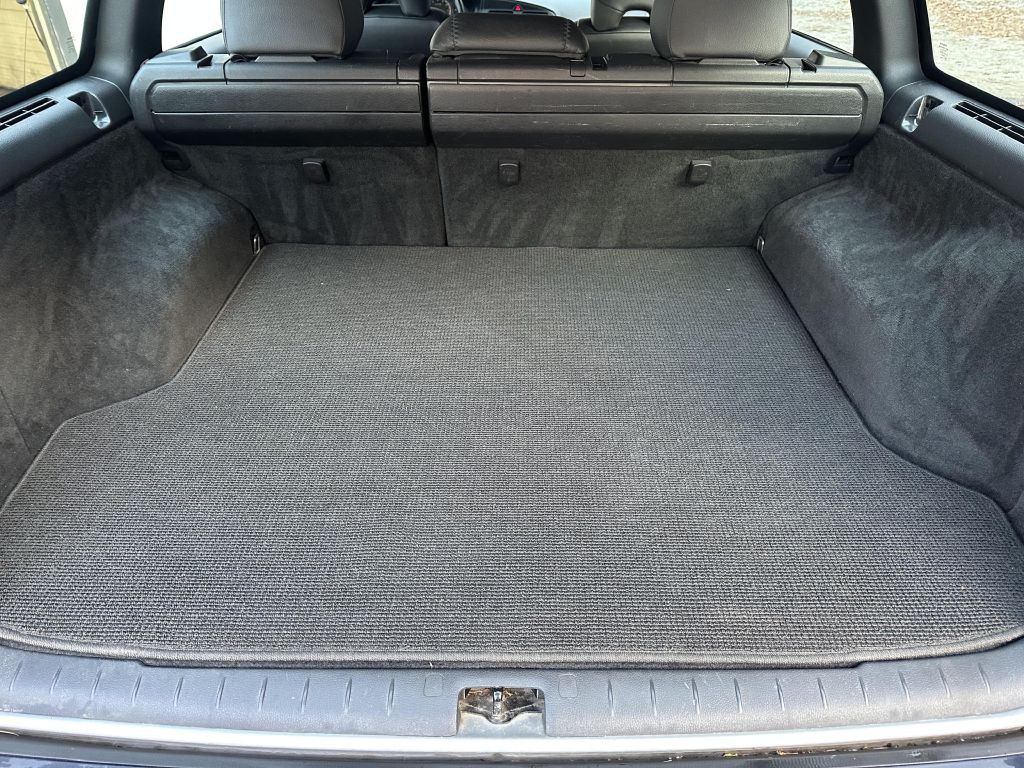 2006 Volvo XC70 Image 12