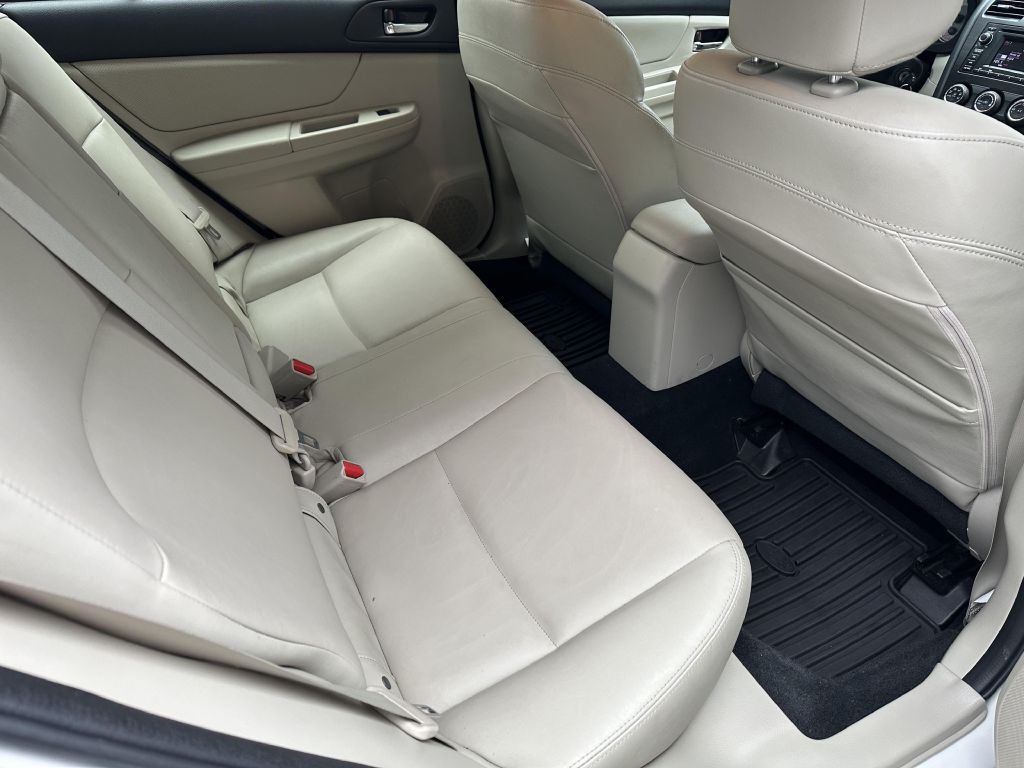 2014 Subaru Impreza Image 10