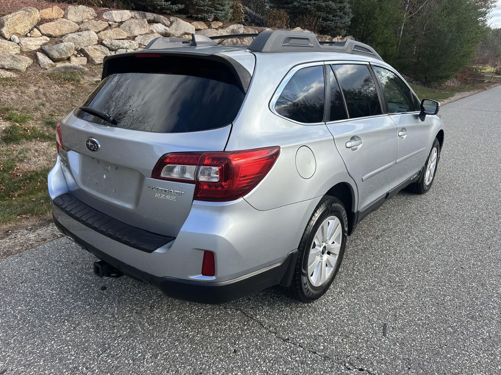2017 Subaru Outback Image 3