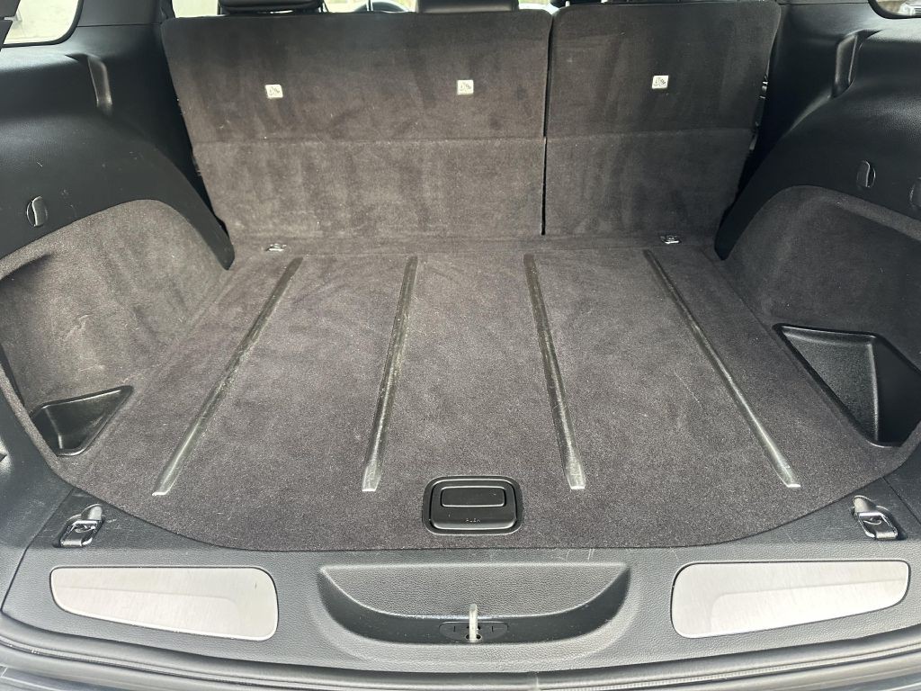 2017 Jeep Grand Cherokee Image 12