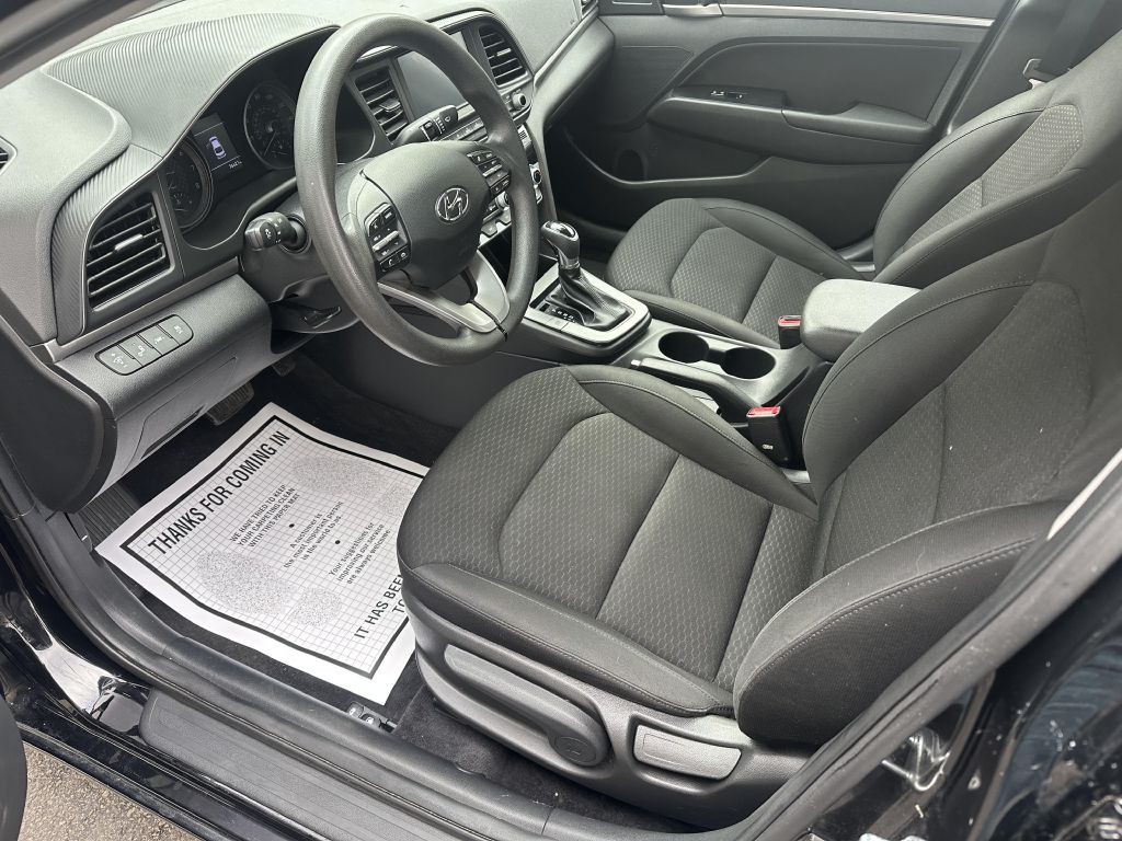 2020 Hyundai Elantra Image 7