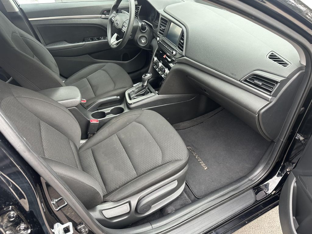2020 Hyundai Elantra Image 9