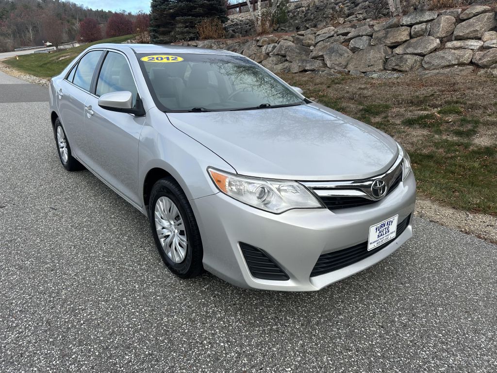 2012 Toyota Camry Image 1