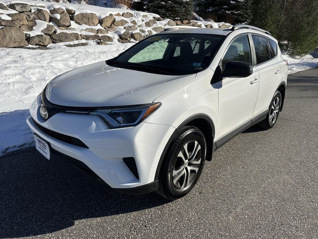 2017 Toyota Rav4 Image 4