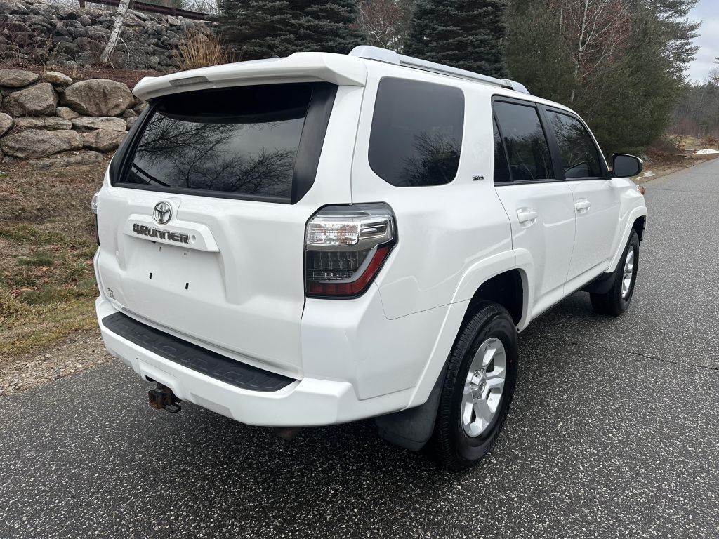 2015 Toyota 4Runner Image 3