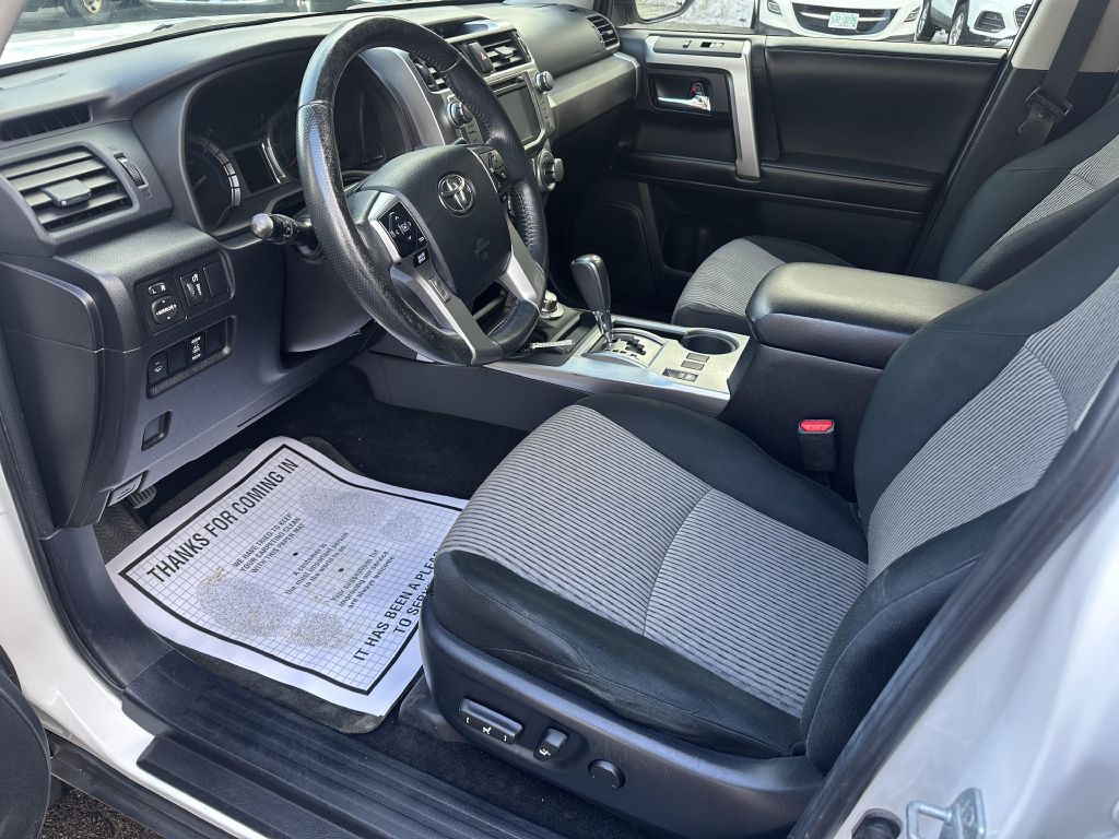 2015 Toyota 4Runner Image 7