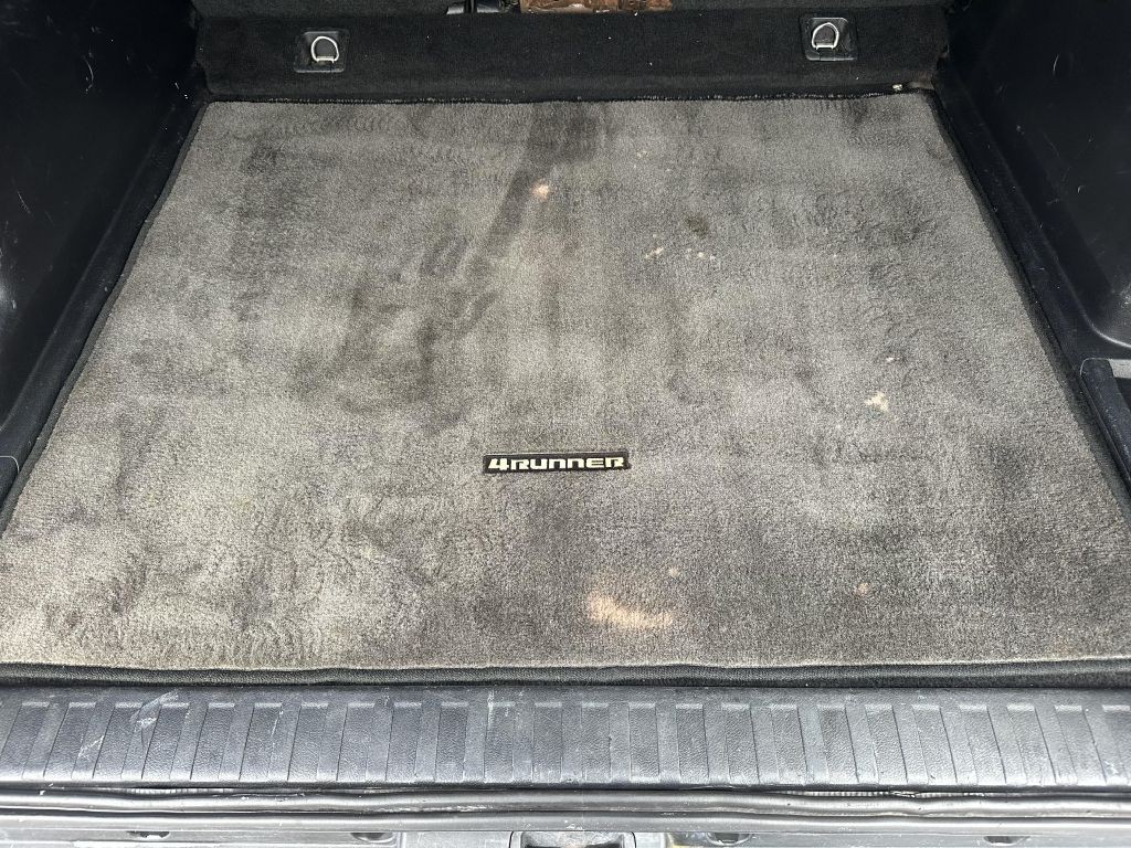 2015 Toyota 4Runner Image 12