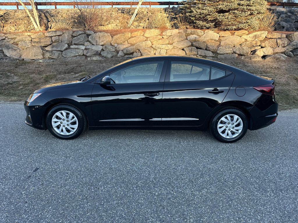 2019 Hyundai Elantra Image 5