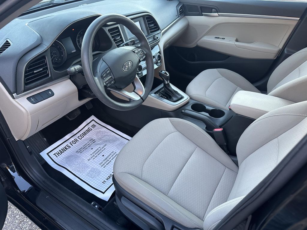 2019 Hyundai Elantra Image 7