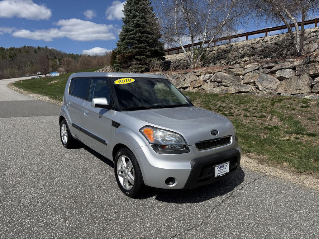 2010 Kia Soul Image 1