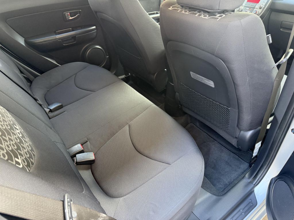 2010 Kia Soul Image 10