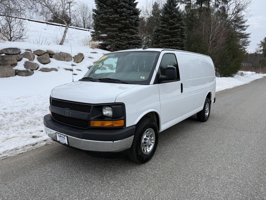 2017 Chevrolet Express Image 4