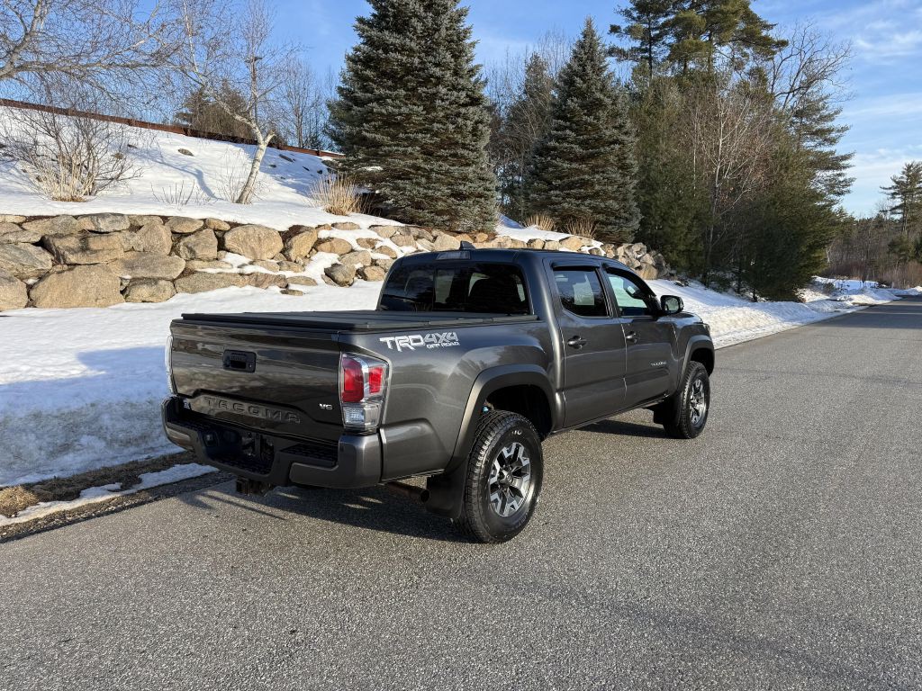 2020 Toyota Tacoma Image 3